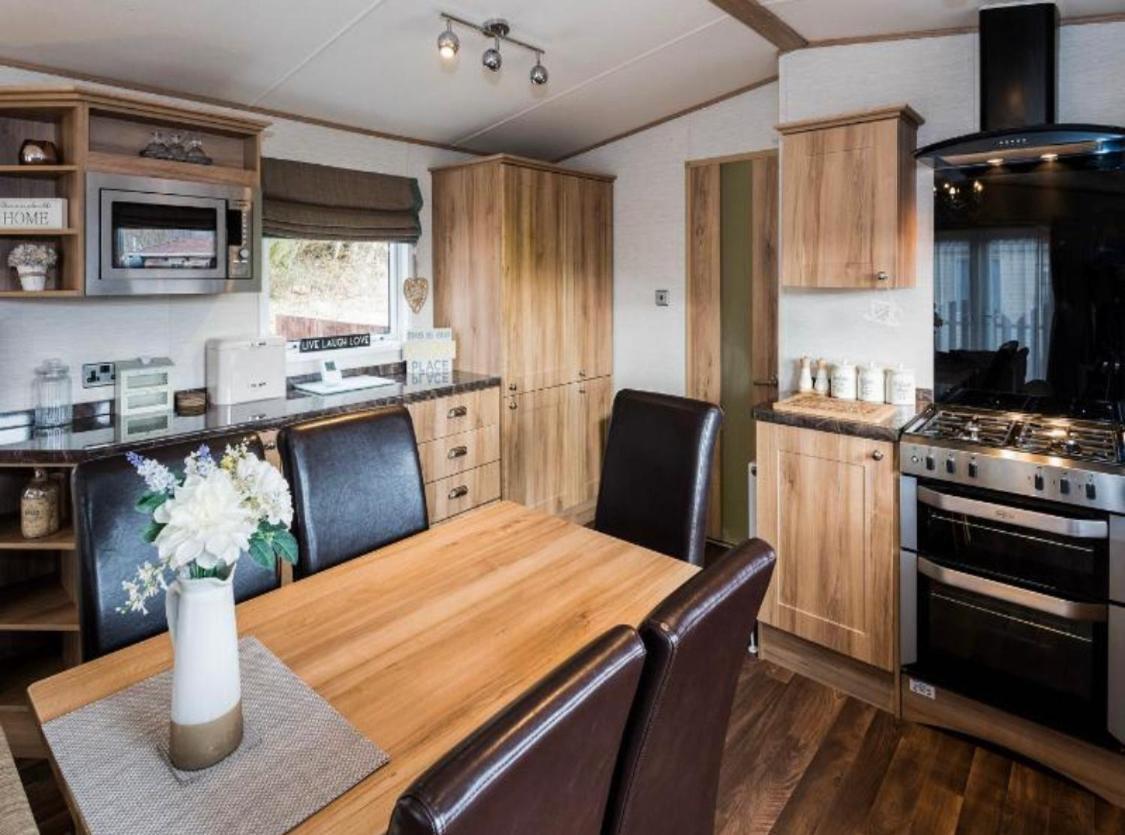 Villa Cairn View Chalet Aviemore Exterior foto